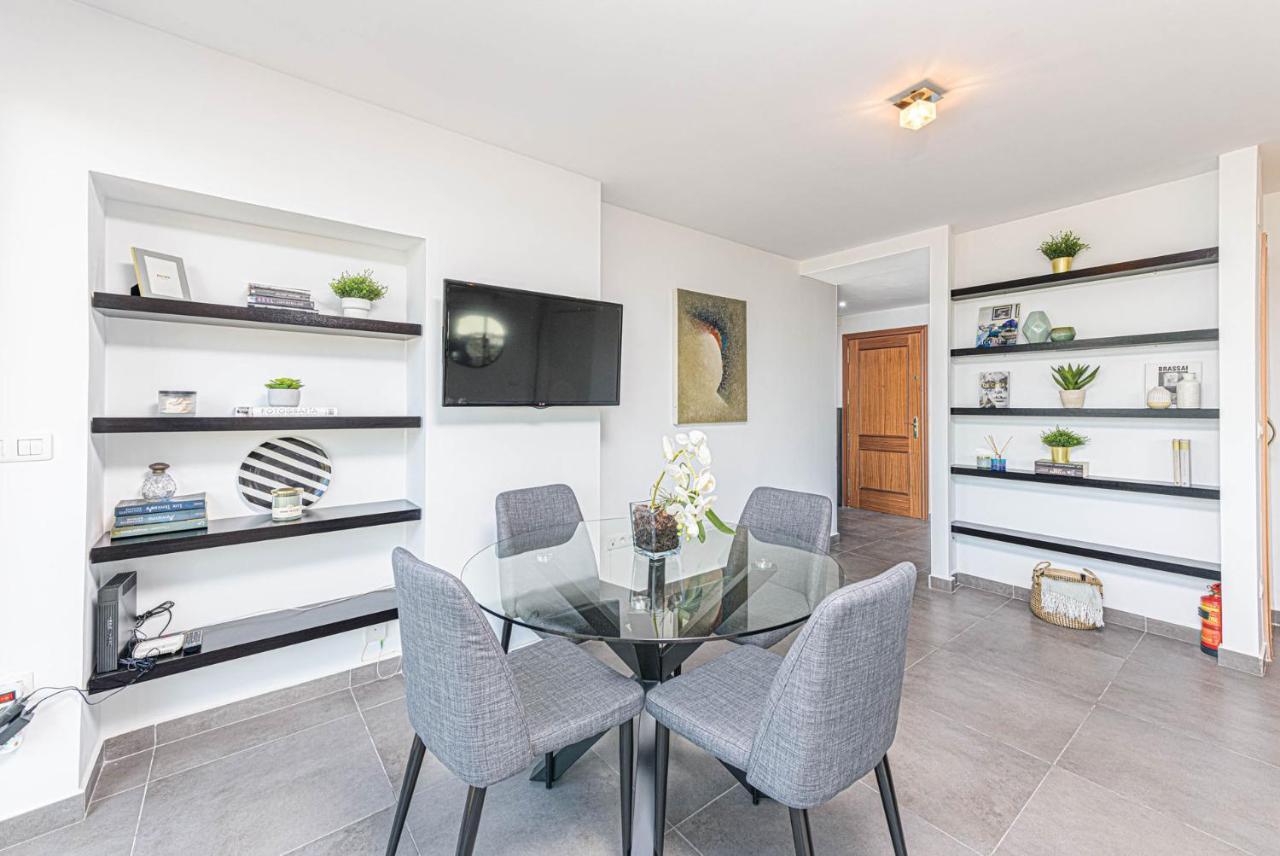Mediterraneo Beach Apartment In Malaga By Solaga Holiday Homes Экстерьер фото